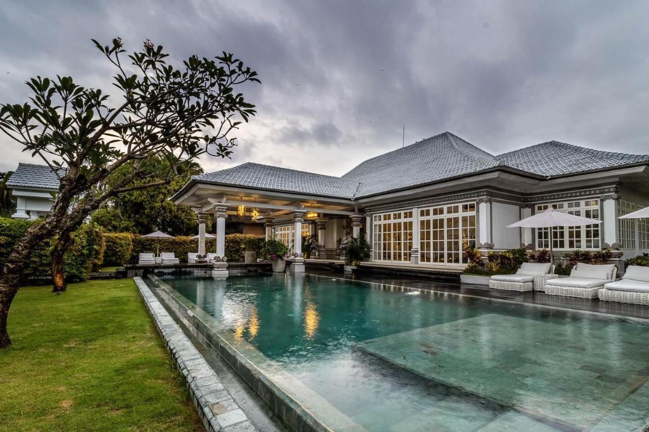 Villa Symphony White By Balisuperhost Ubud  Exterior photo